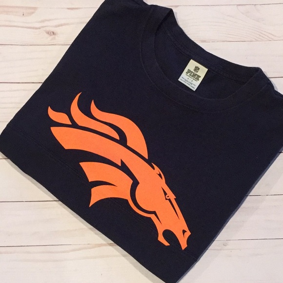 Sale! Denver Broncos tee - Picture 4 of 9